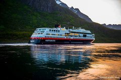 Hurtigruten Lofoten 