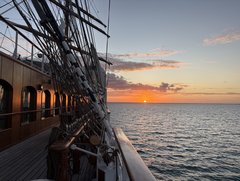 Sonnenuntergang an Bord